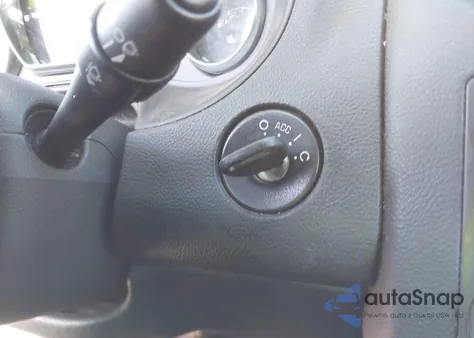 2006 Pontiac G6 from USA, damaged, VIN 1G2ZG558664109891